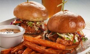 Kona-Grill-Pulled-Pork-Sliders